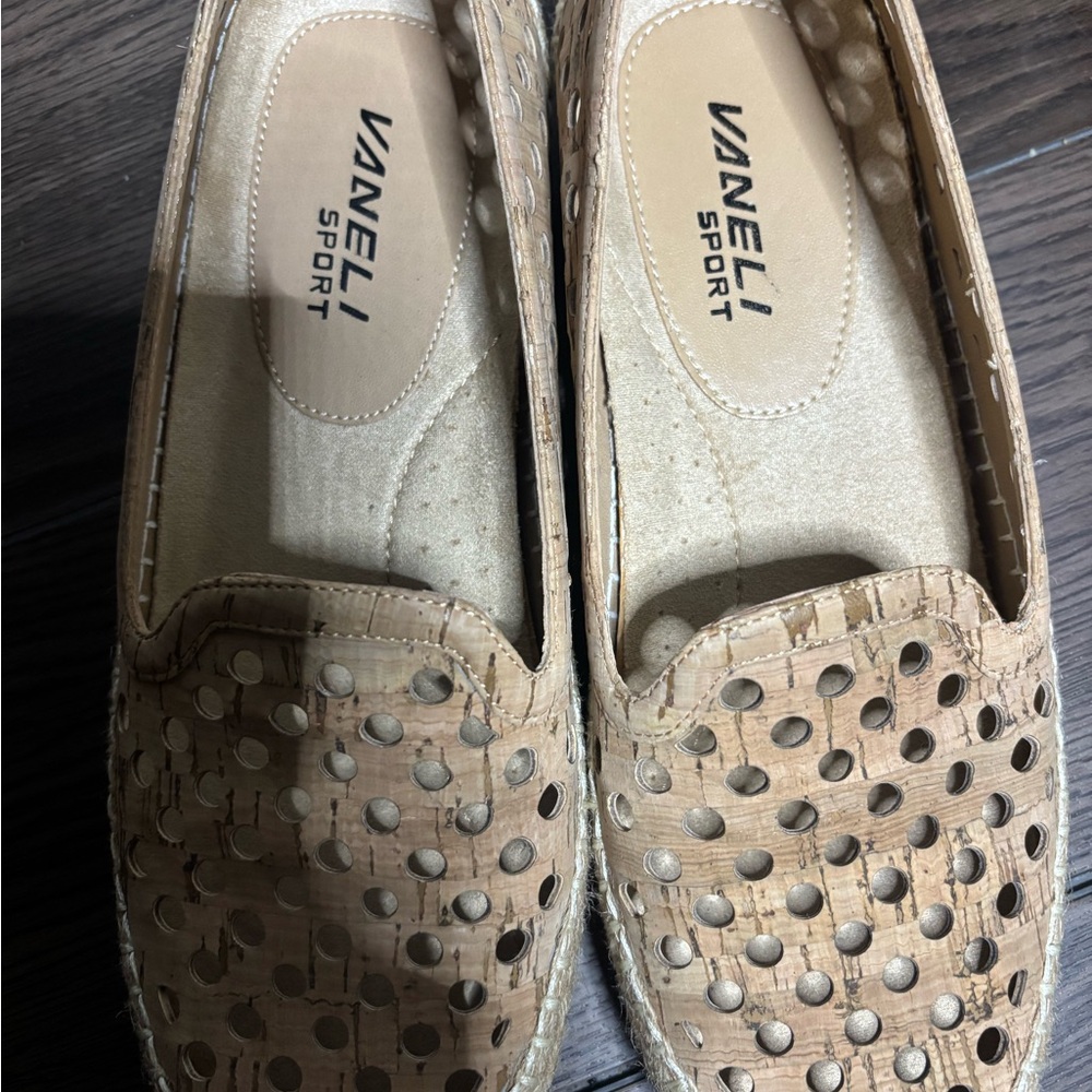 Women's Tan Loafers- Vaneli Sport